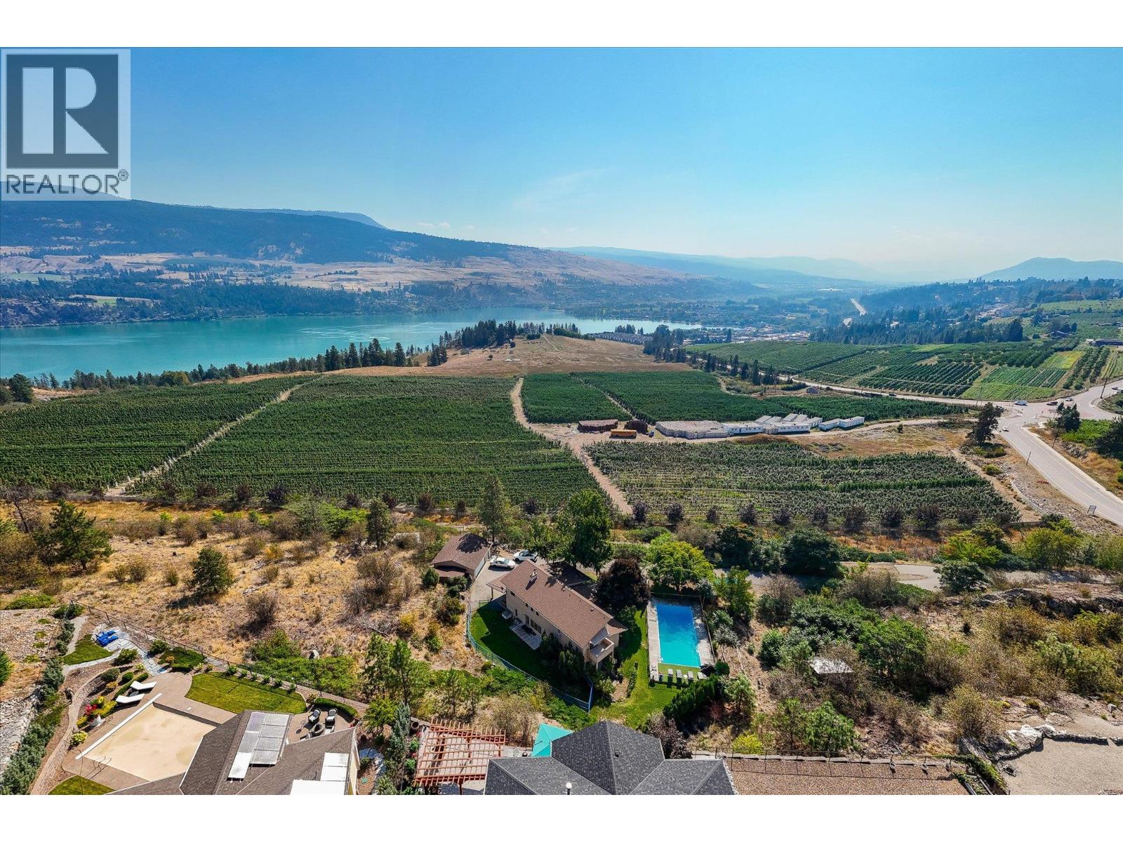  12349 Lake Hill Drive, Lake Country