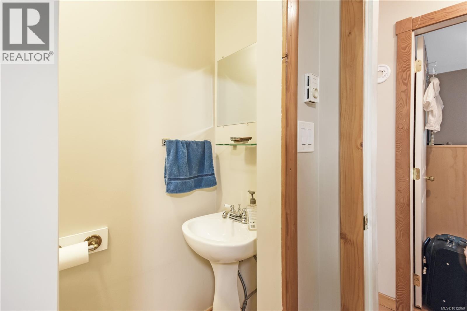 949 Carmen Cres, Gabriola Island