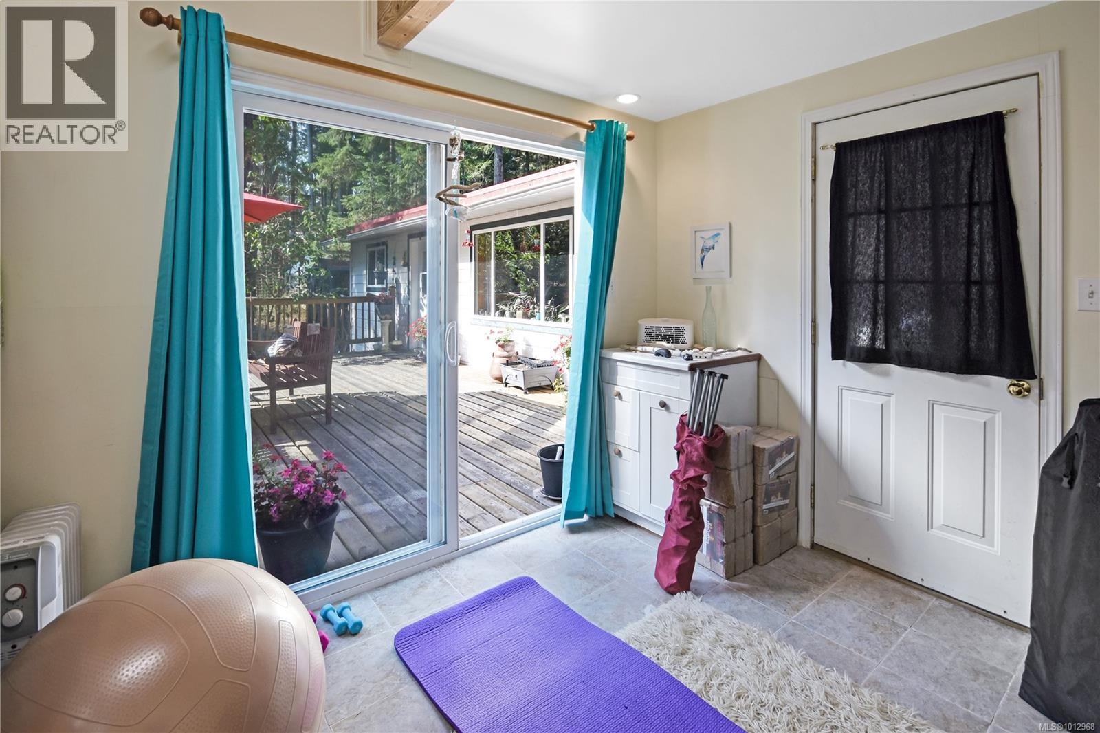 949 Carmen Cres, Gabriola Island