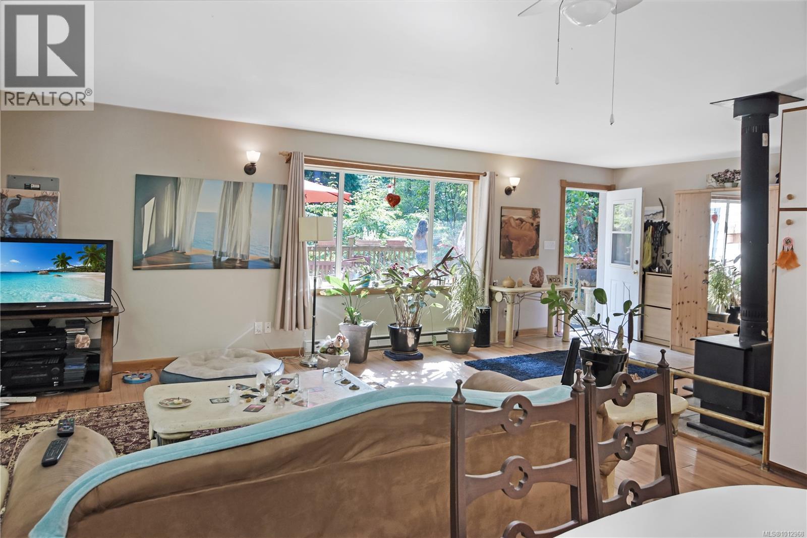 949 Carmen Cres, Gabriola Island