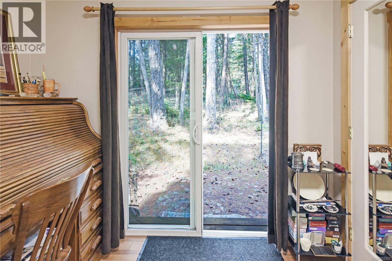 949 Carmen Cres, Gabriola Island