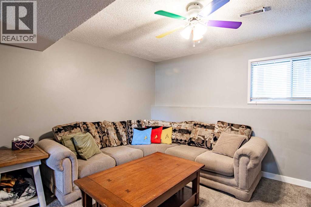 68 Heritage Drive, Lacombe