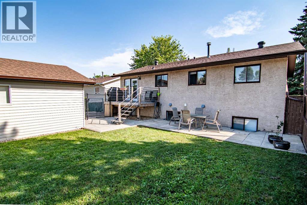 68 Heritage Drive, Lacombe