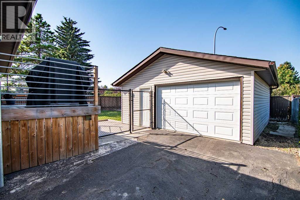 68 Heritage Drive, Lacombe