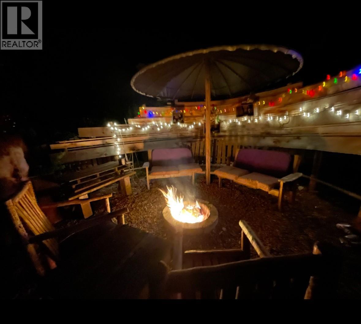 3720 Wood Avenue, Armstrong