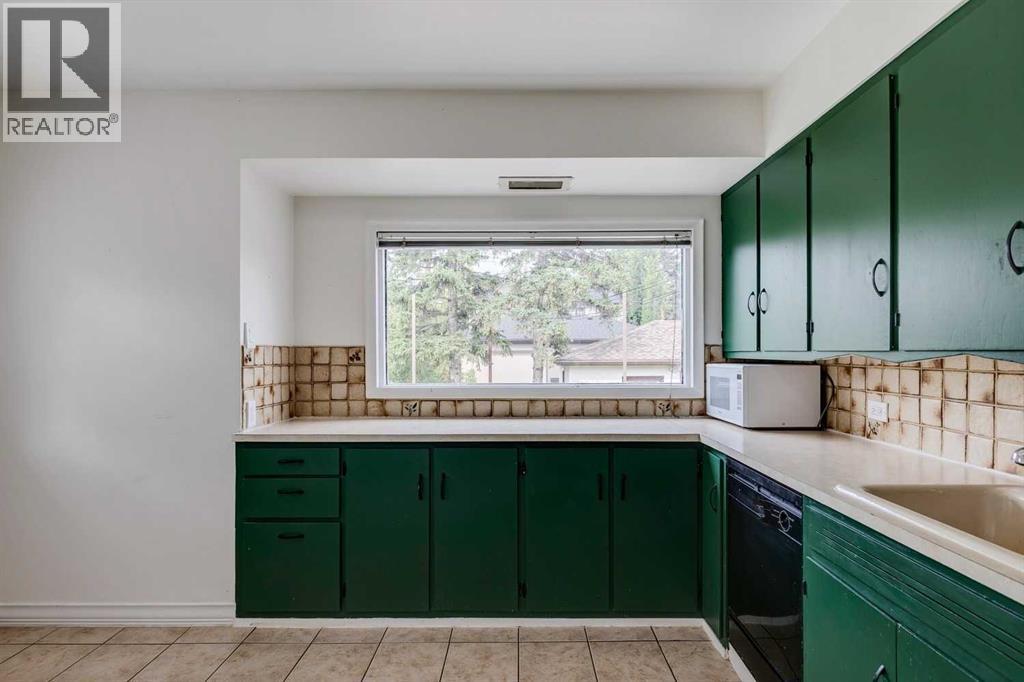Single Family House Bungalow for Sale in   Avenue NW West Hillhurst Calgary 