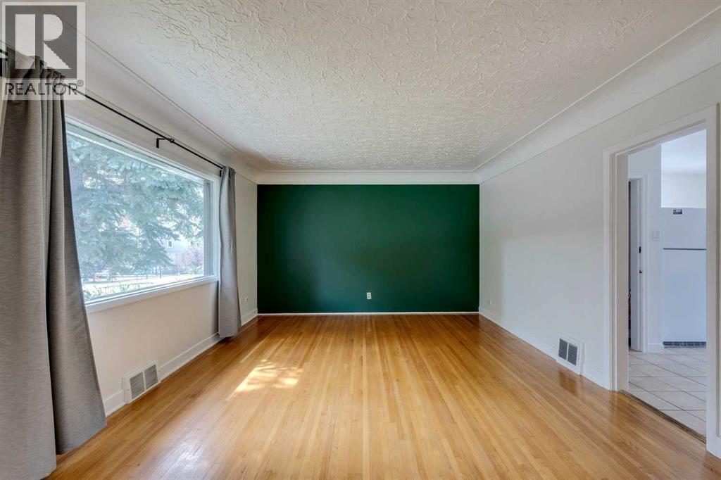 Single Family House Bungalow for Sale in   Avenue NW West Hillhurst Calgary 