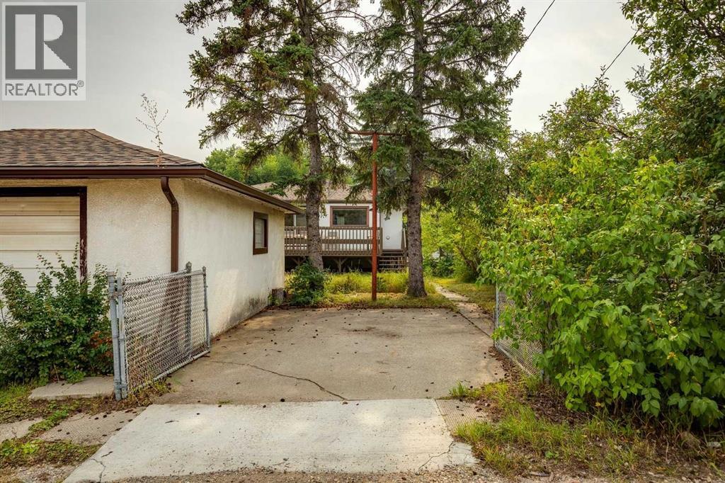 Single Family House Bungalow for Sale in   Avenue NW West Hillhurst Calgary 
