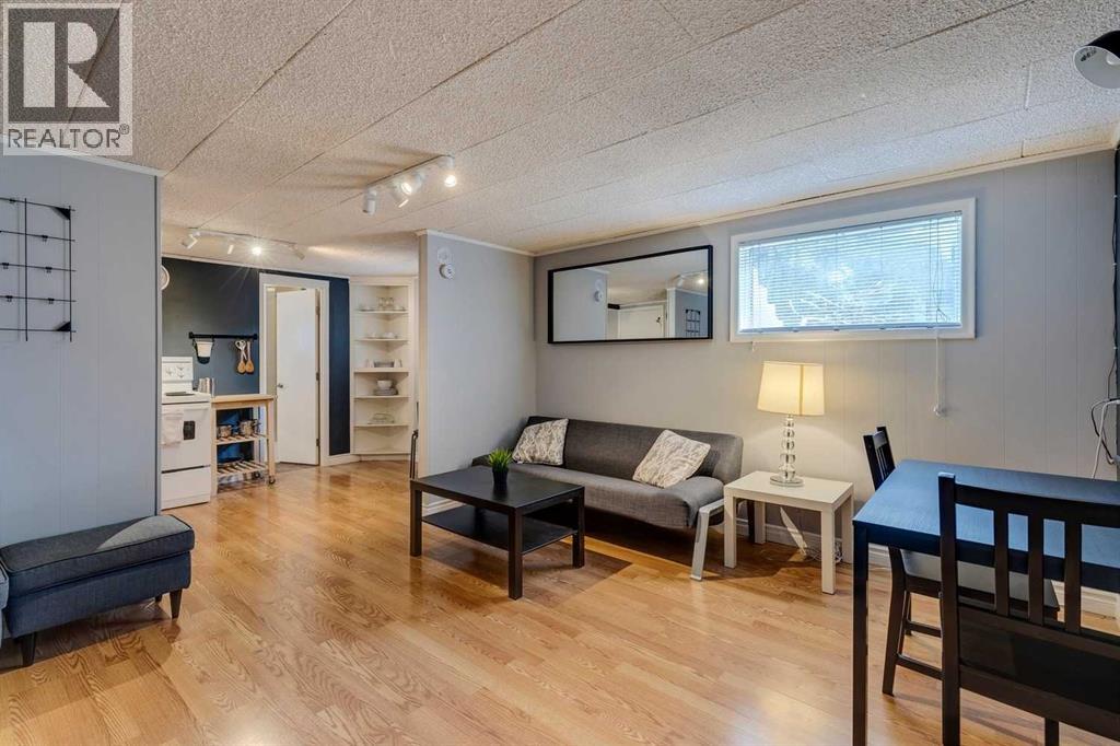 Single Family House Bungalow for Sale in   Avenue NW West Hillhurst Calgary 