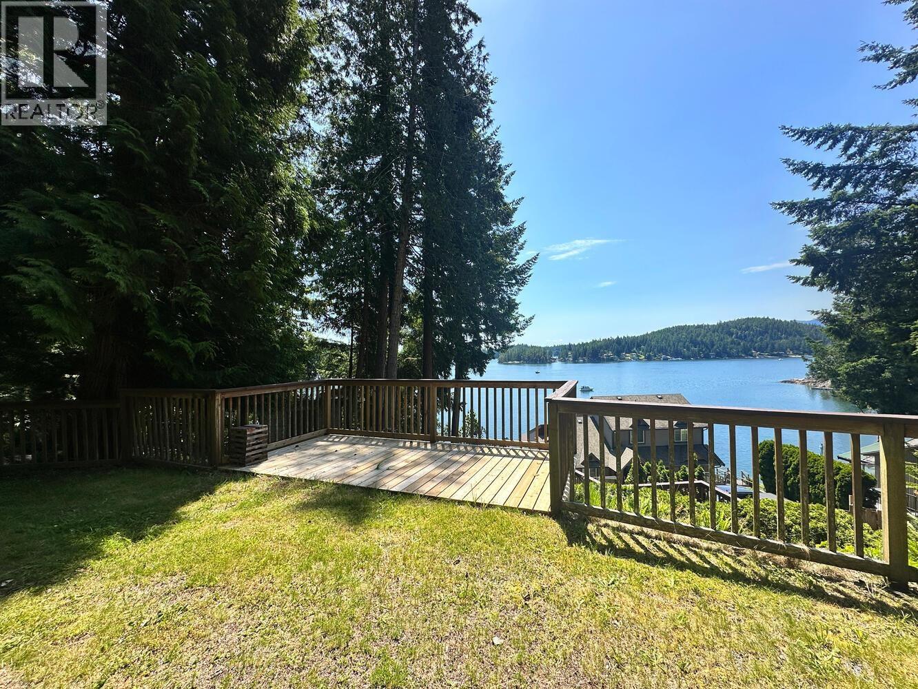 4836 SINCLAIR BAY ROAD, Garden Bay