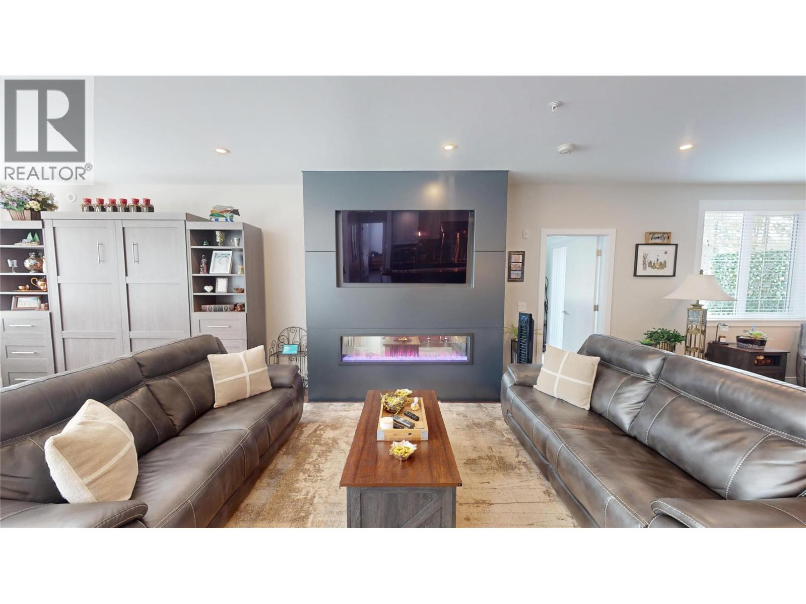355 Legacy Lookout Unit# 211, Cranbrook