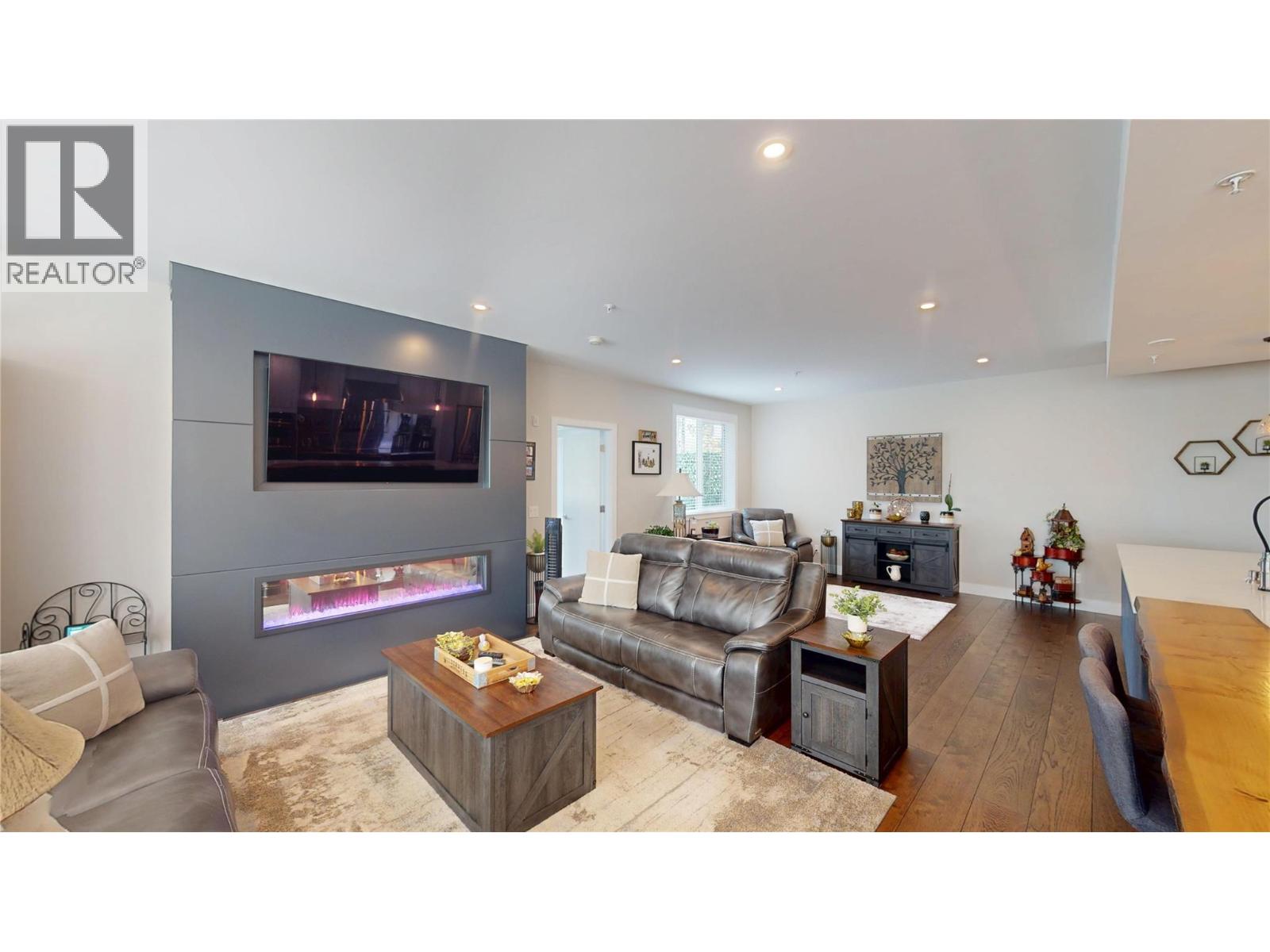 355 Legacy Lookout Unit# 211, Cranbrook