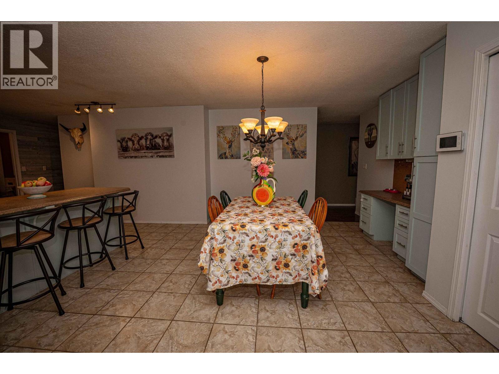 755 ROBERTS DRIVE, Williams Lake