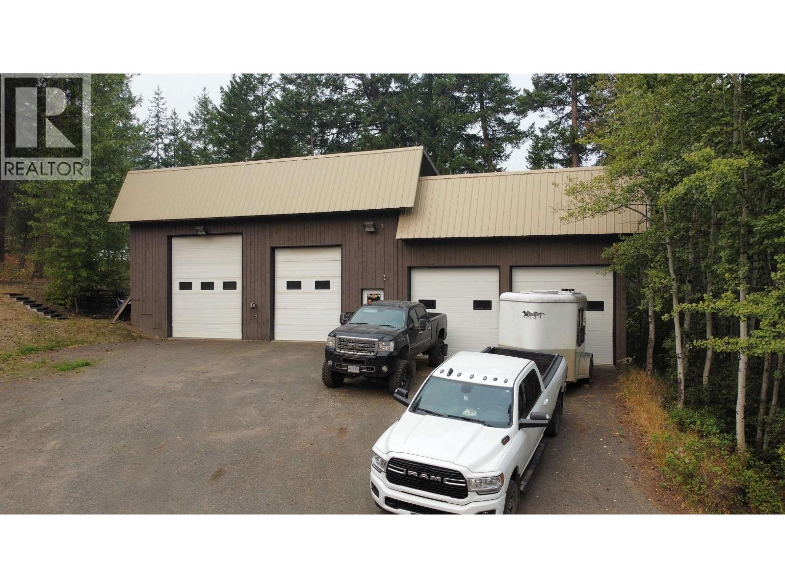 755 ROBERTS DRIVE, Williams Lake