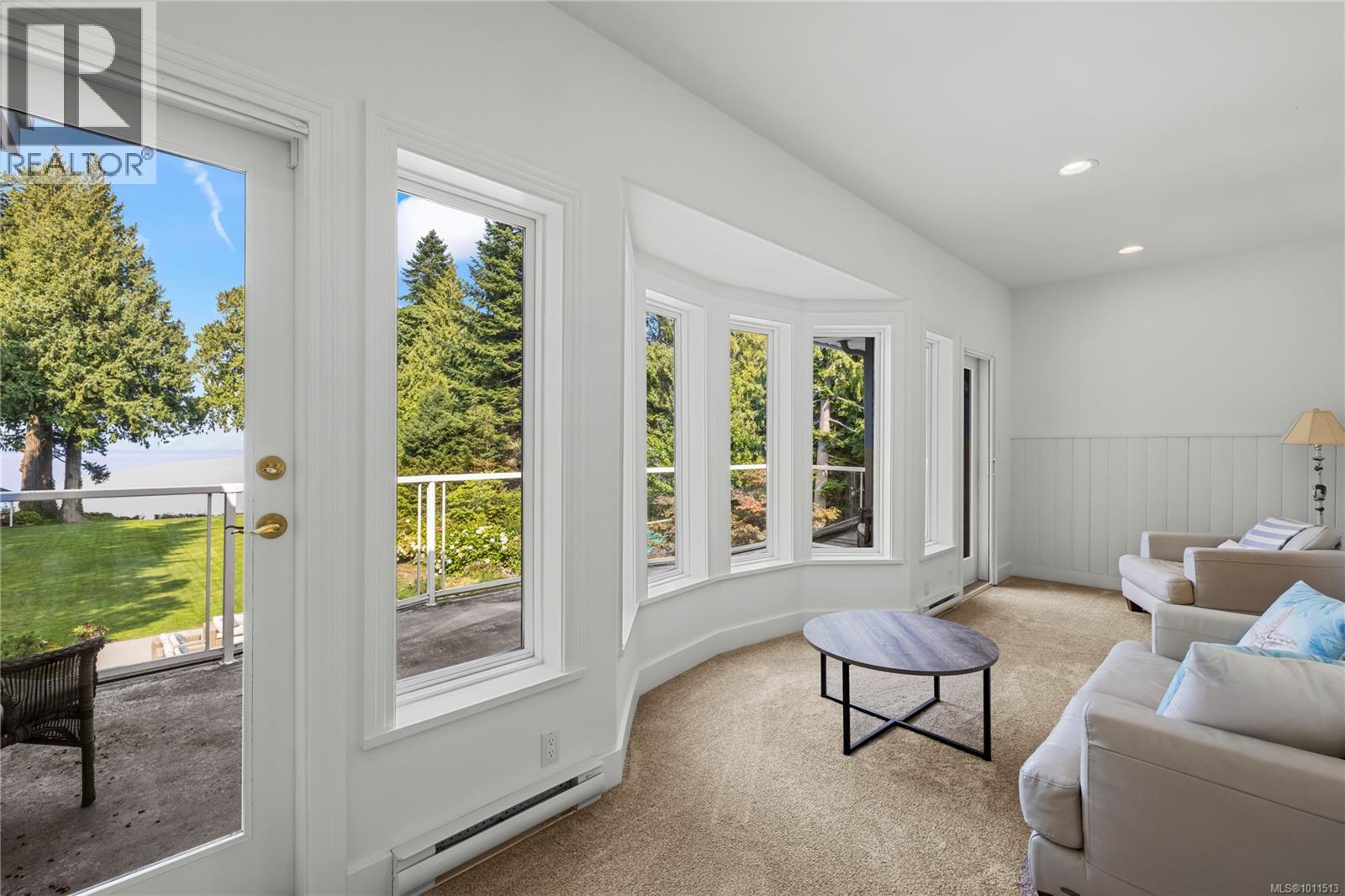 1895 Widgeon Rd, Qualicum Beach