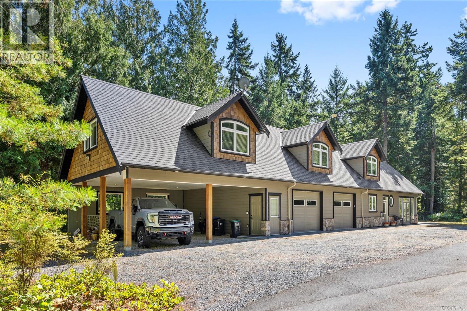 1895 Widgeon Rd, Qualicum Beach