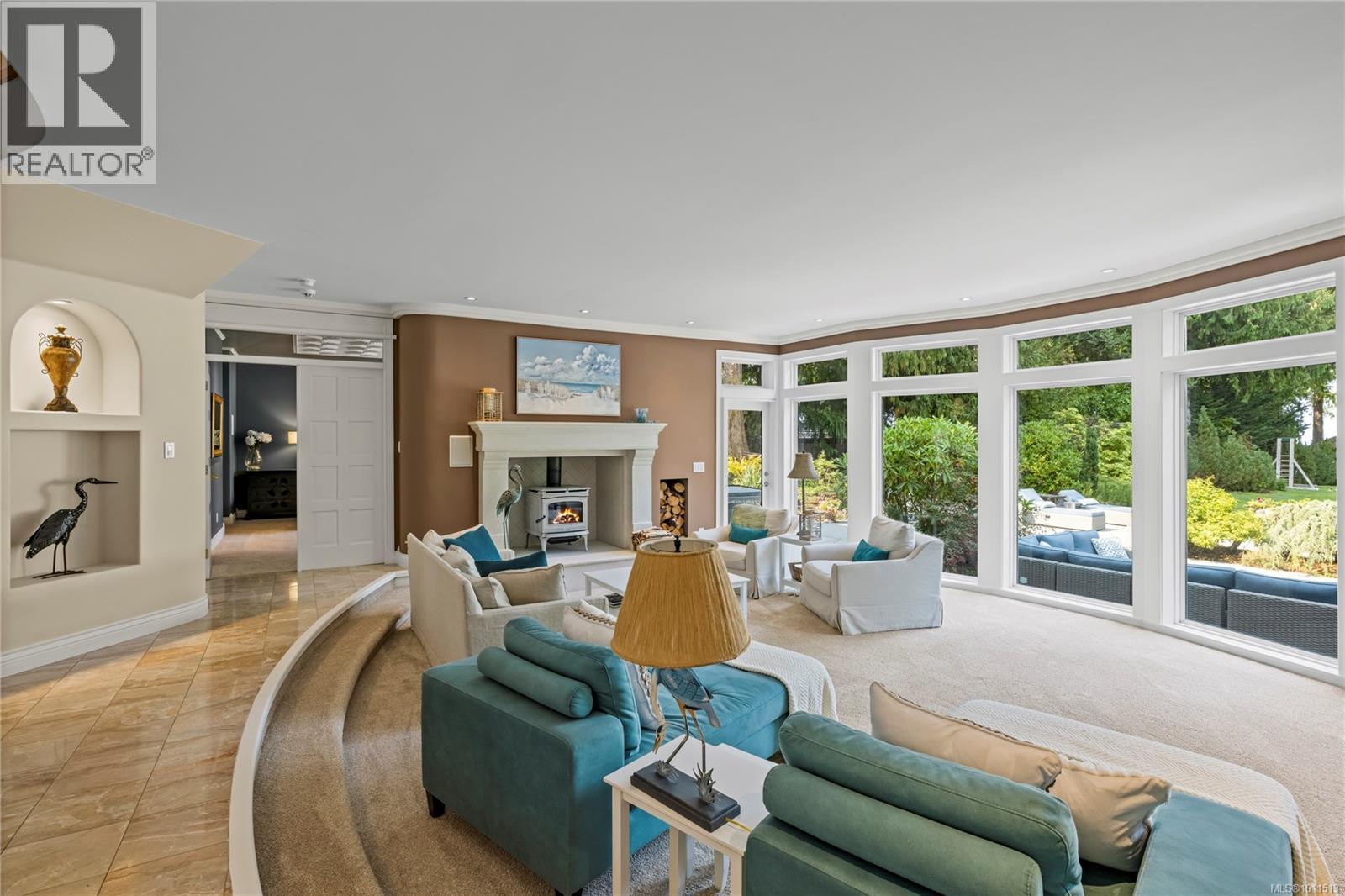 1895 Widgeon Rd, Qualicum Beach