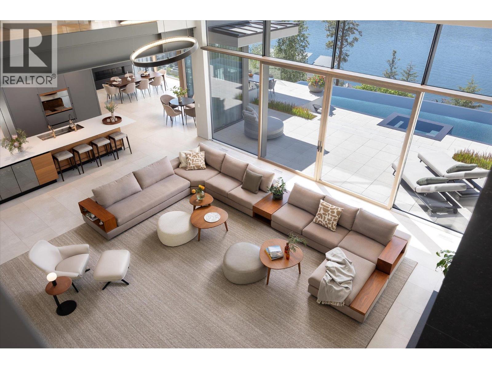 20 180 Sheerwater Court, Kelowna