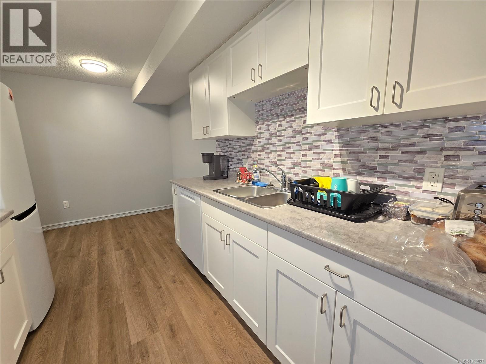 101 7450 RUPERT St, Port Hardy