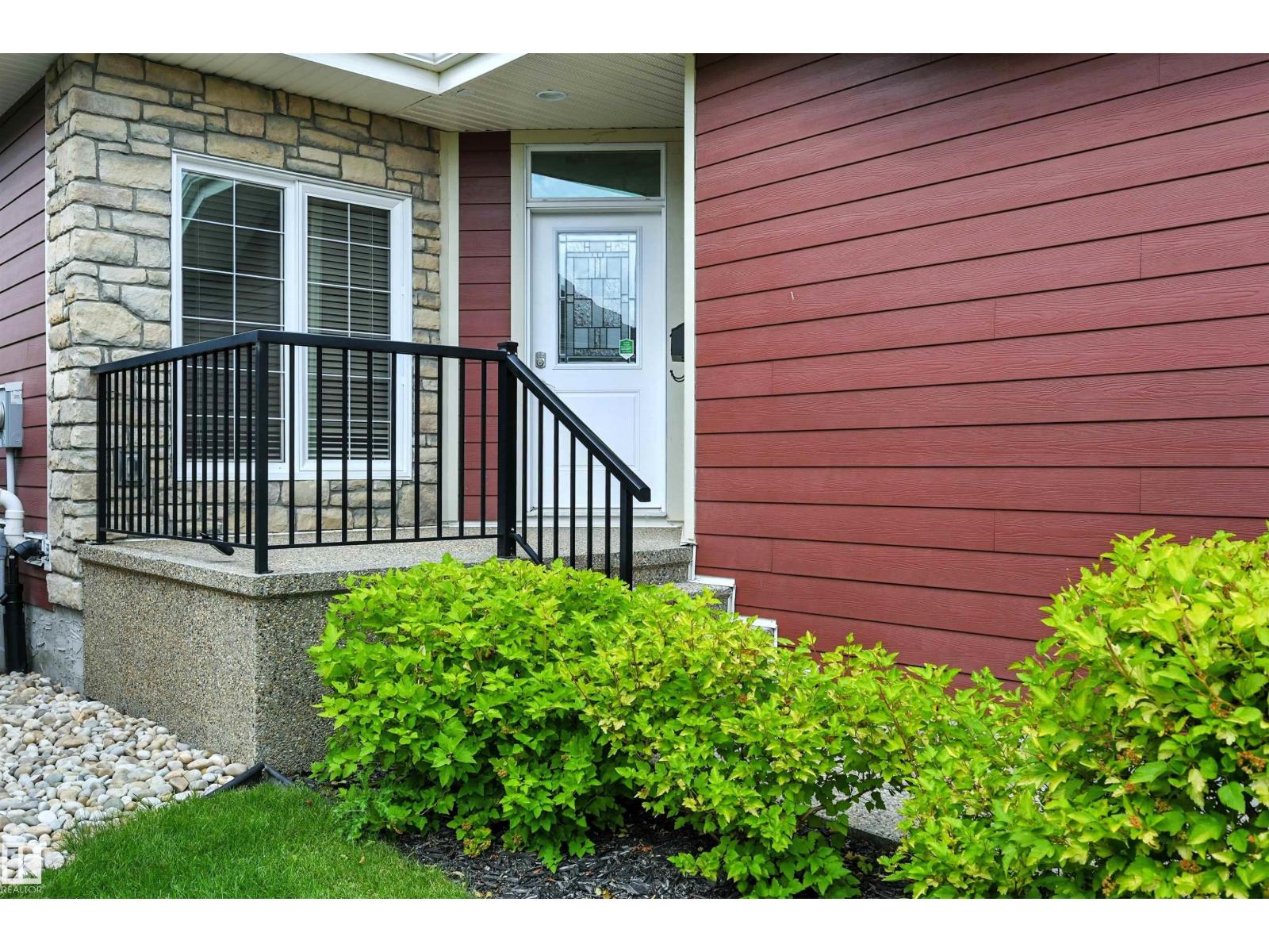 #14 3090 CAMERON HEIGHTS WY NW, Edmonton