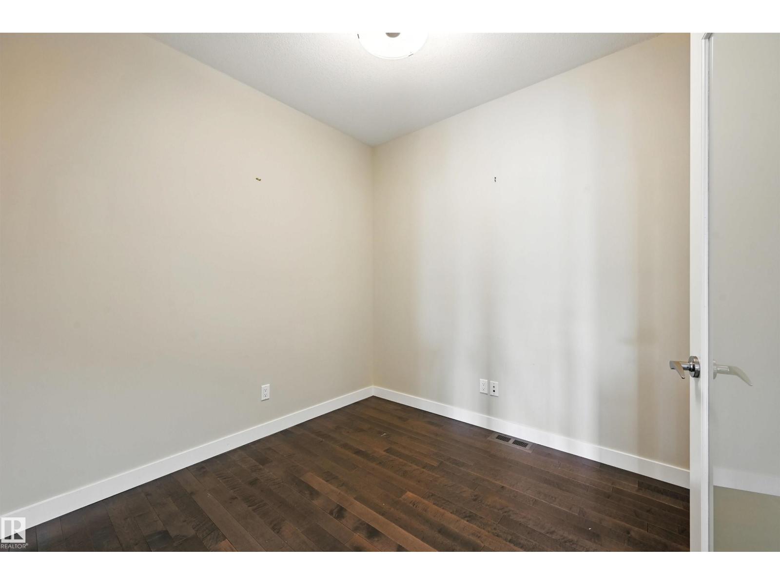 #14 3090 CAMERON HEIGHTS WY NW, Edmonton