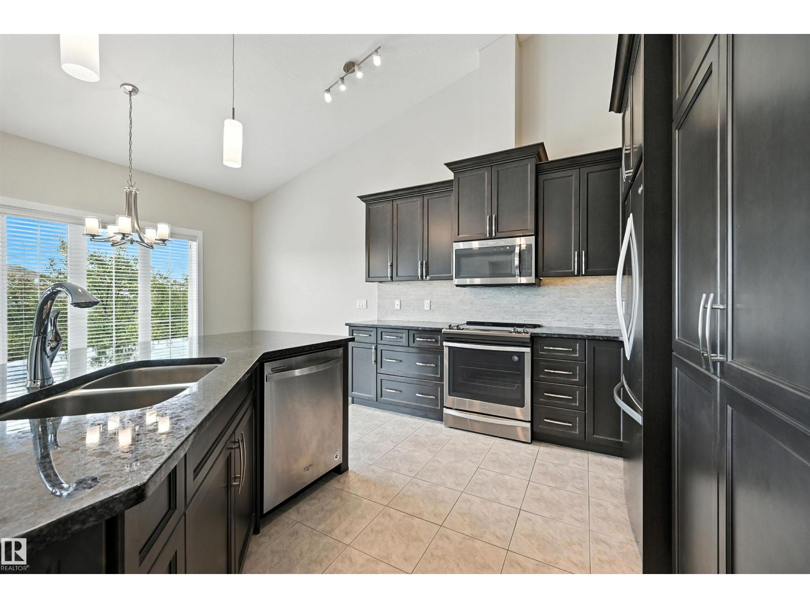 #14 3090 CAMERON HEIGHTS WY NW, Edmonton