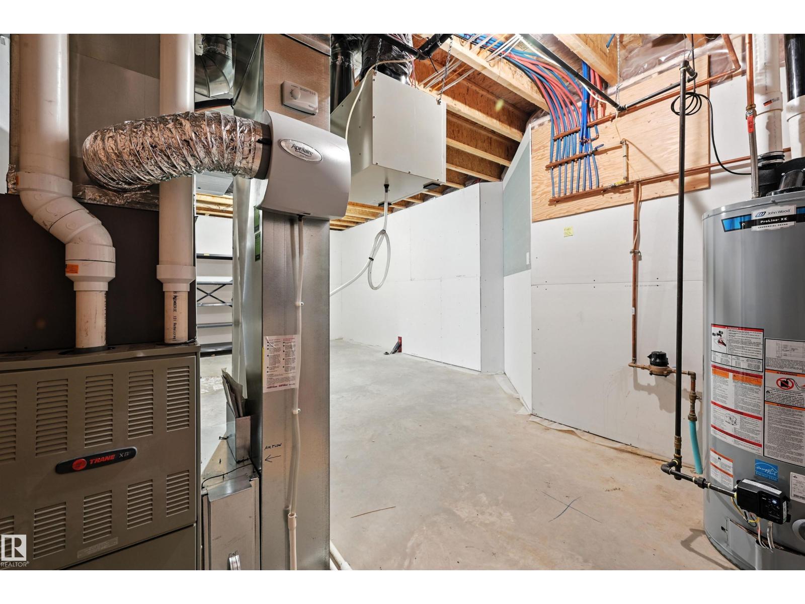 #14 3090 CAMERON HEIGHTS WY NW, Edmonton