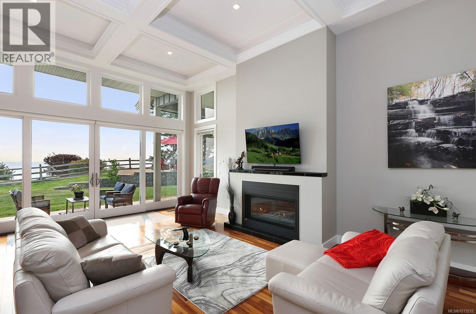 200 Connemara Rd, Comox