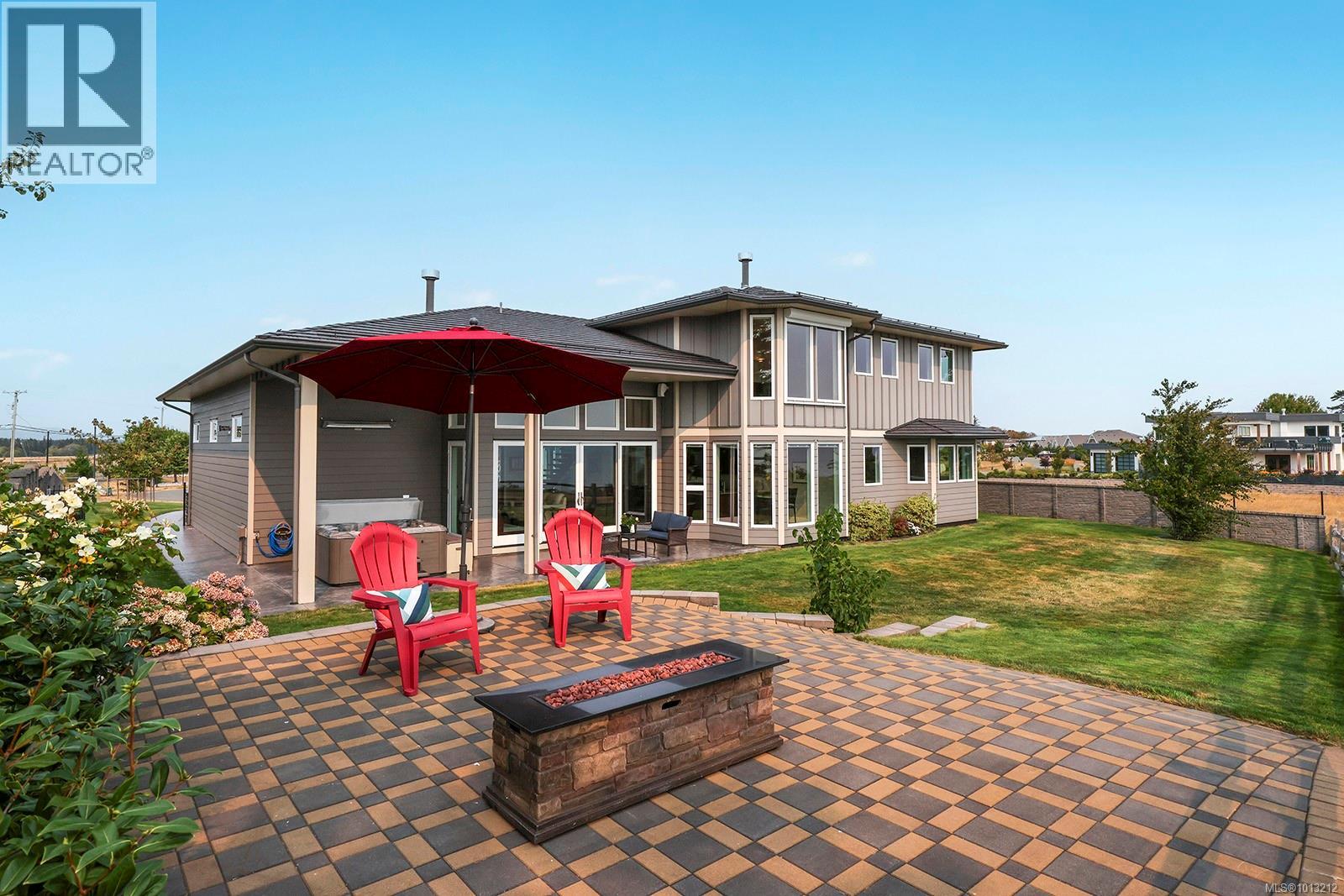 200 Connemara Rd, Comox