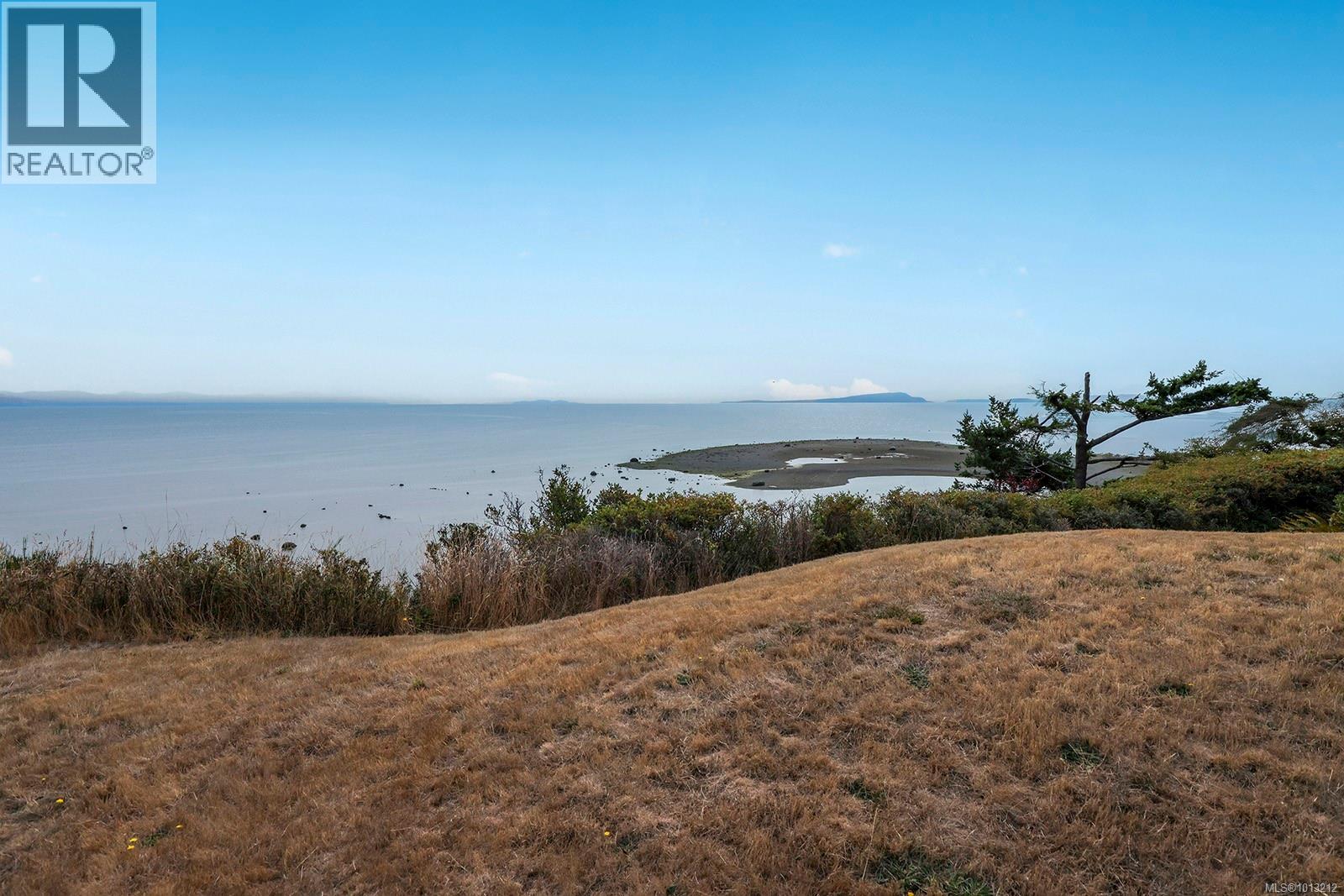 200 Connemara Rd, Comox