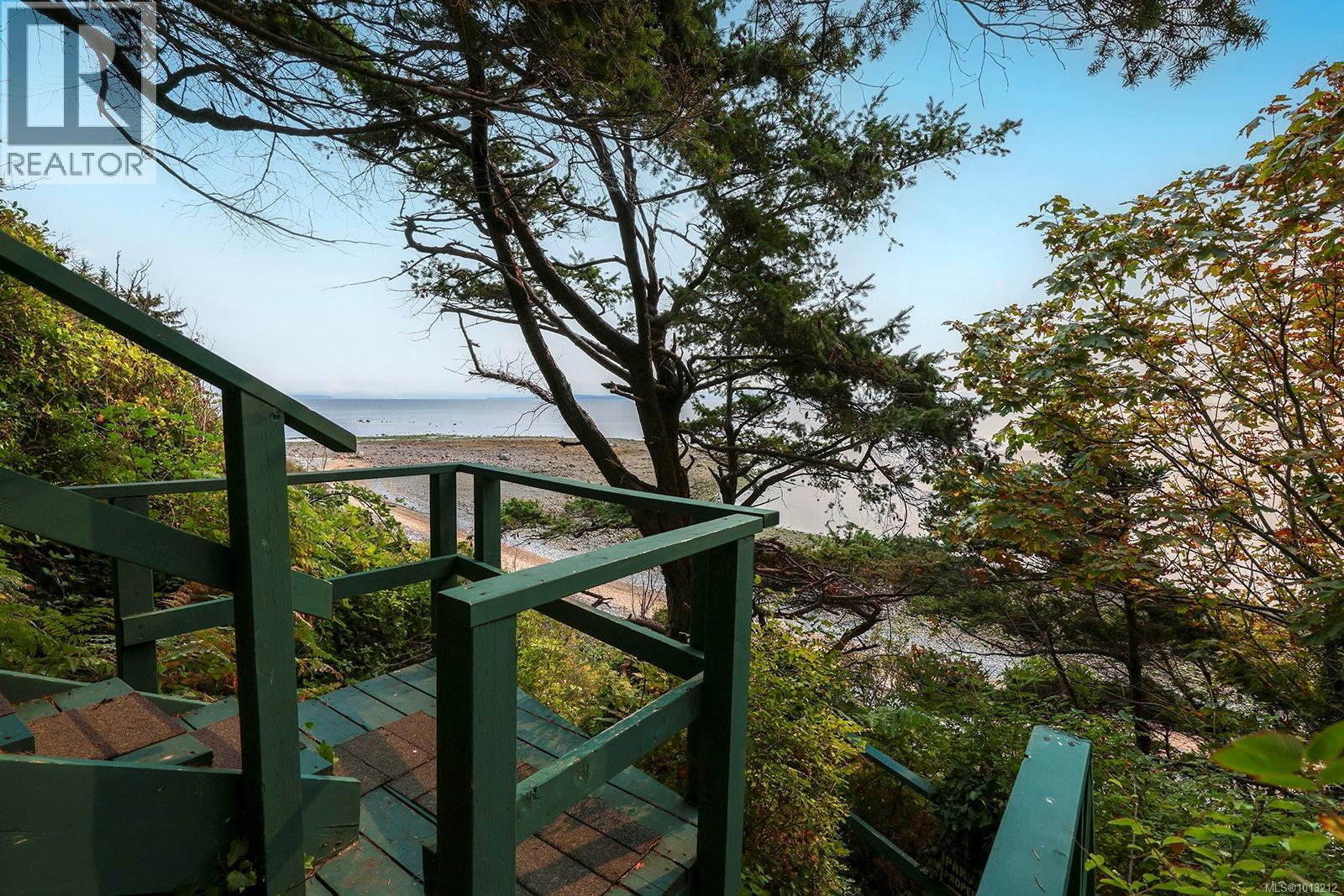 200 Connemara Rd, Comox