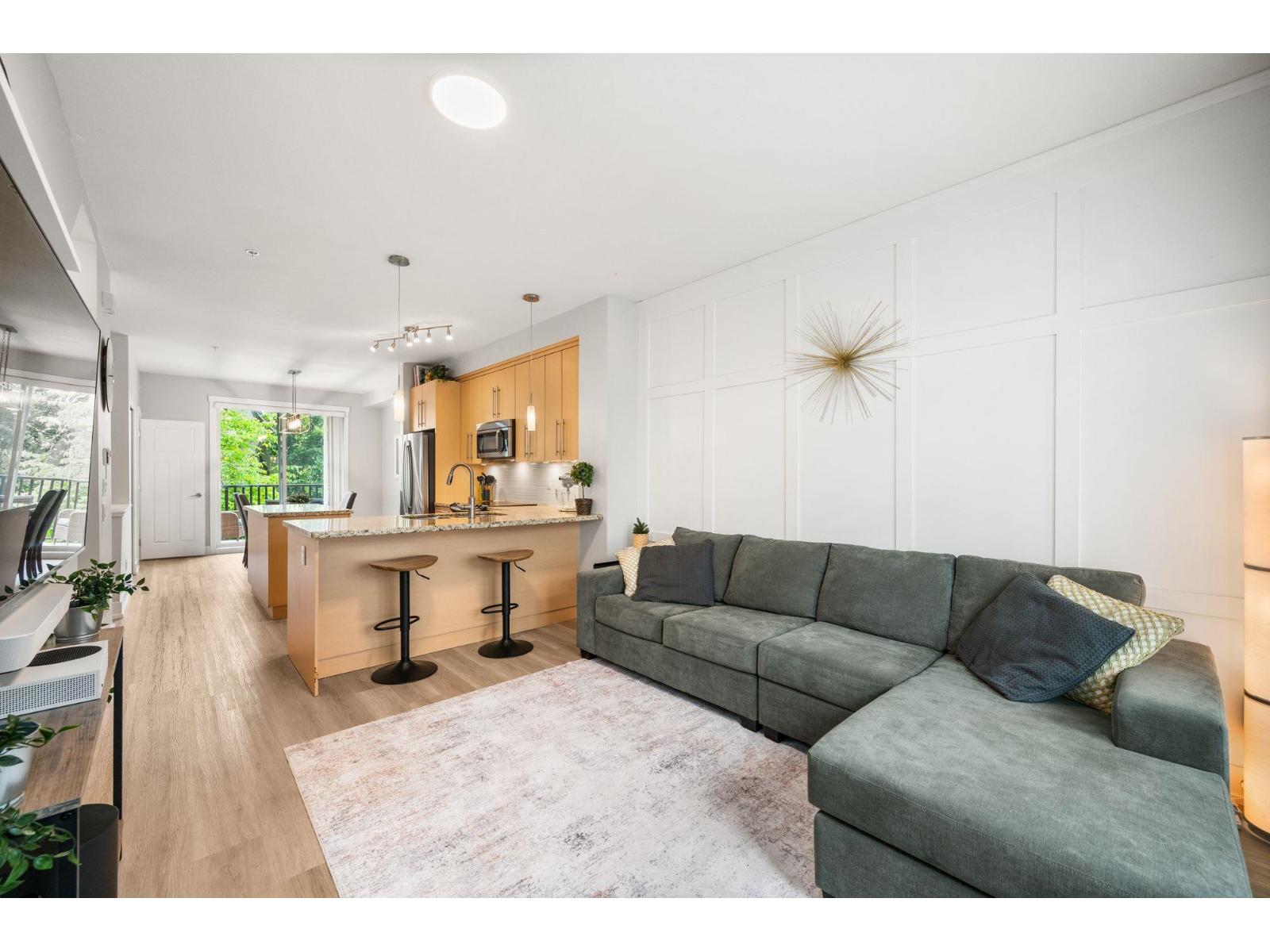 28 8250 209B STREET, Langley