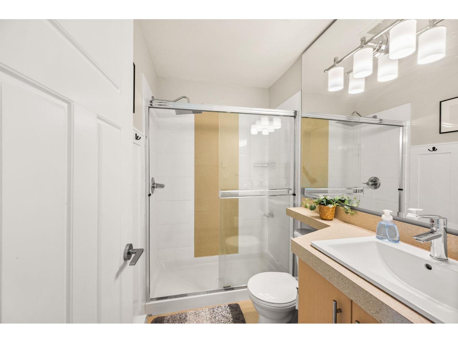 28 8250 209B STREET, Langley