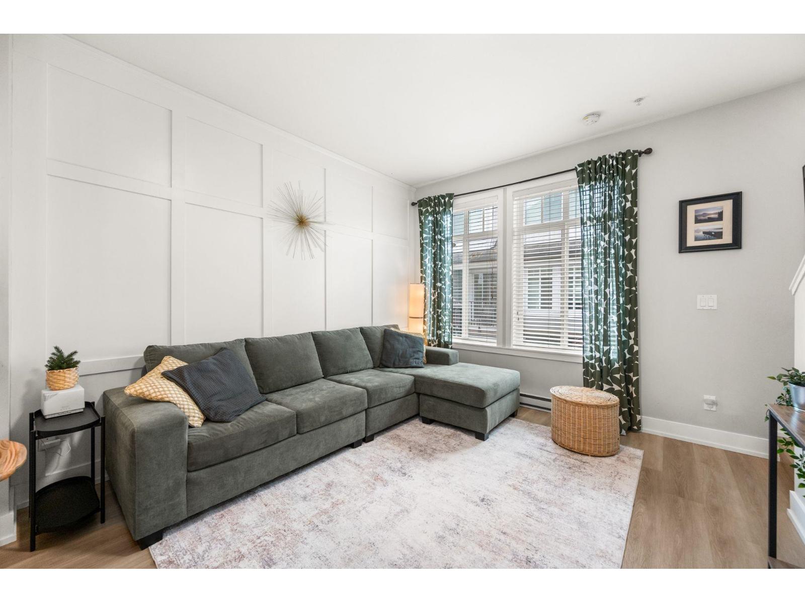 28 8250 209B STREET, Langley