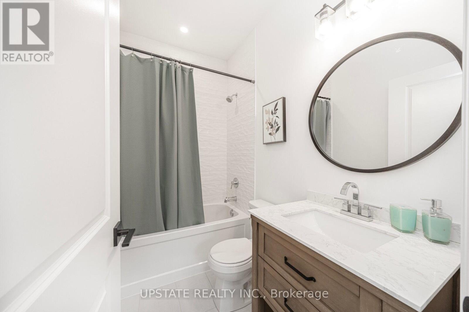 656 BUSH STREET - 38