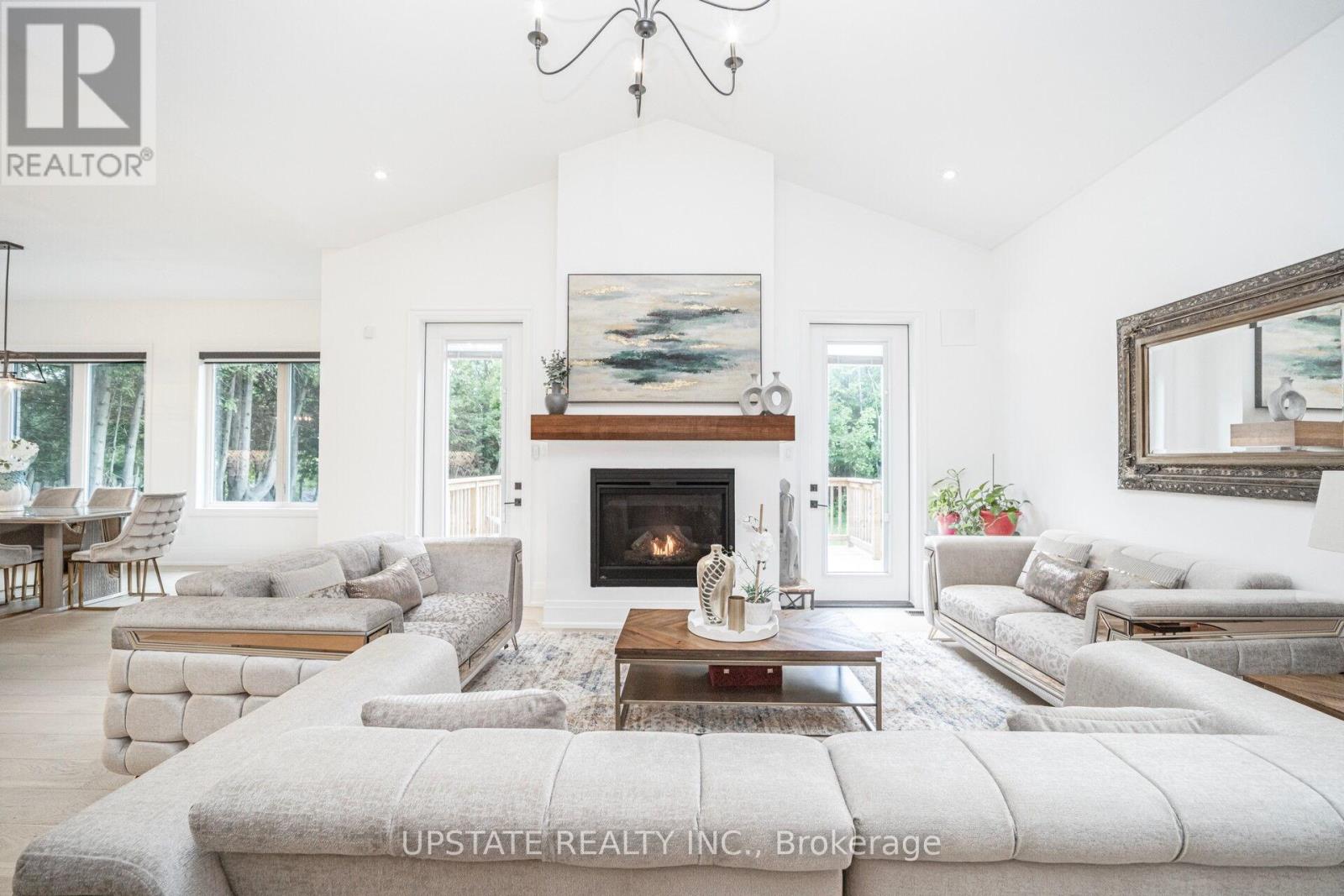 656 BUSH STREET - 9