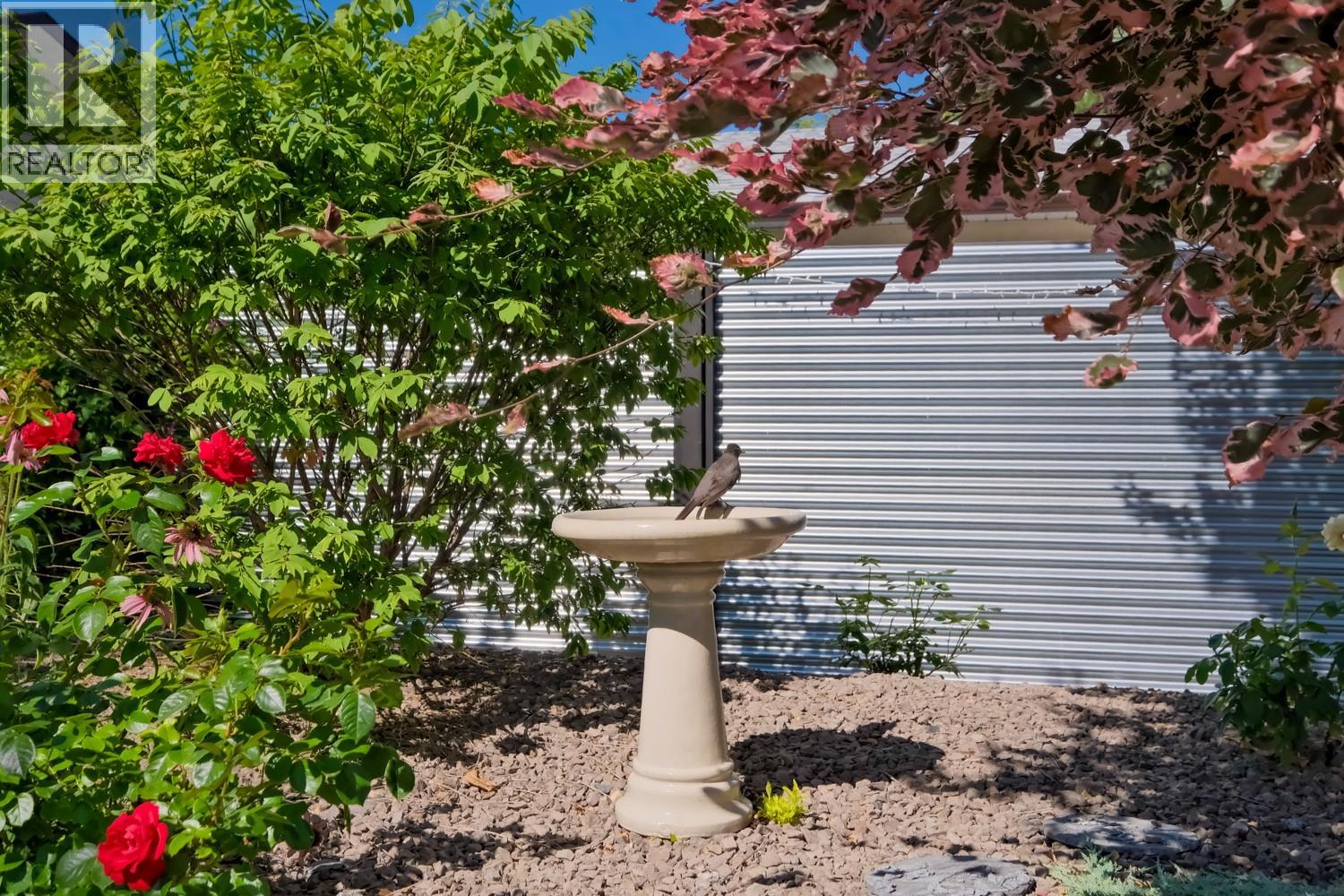  1011 Dynes Avenue, Penticton