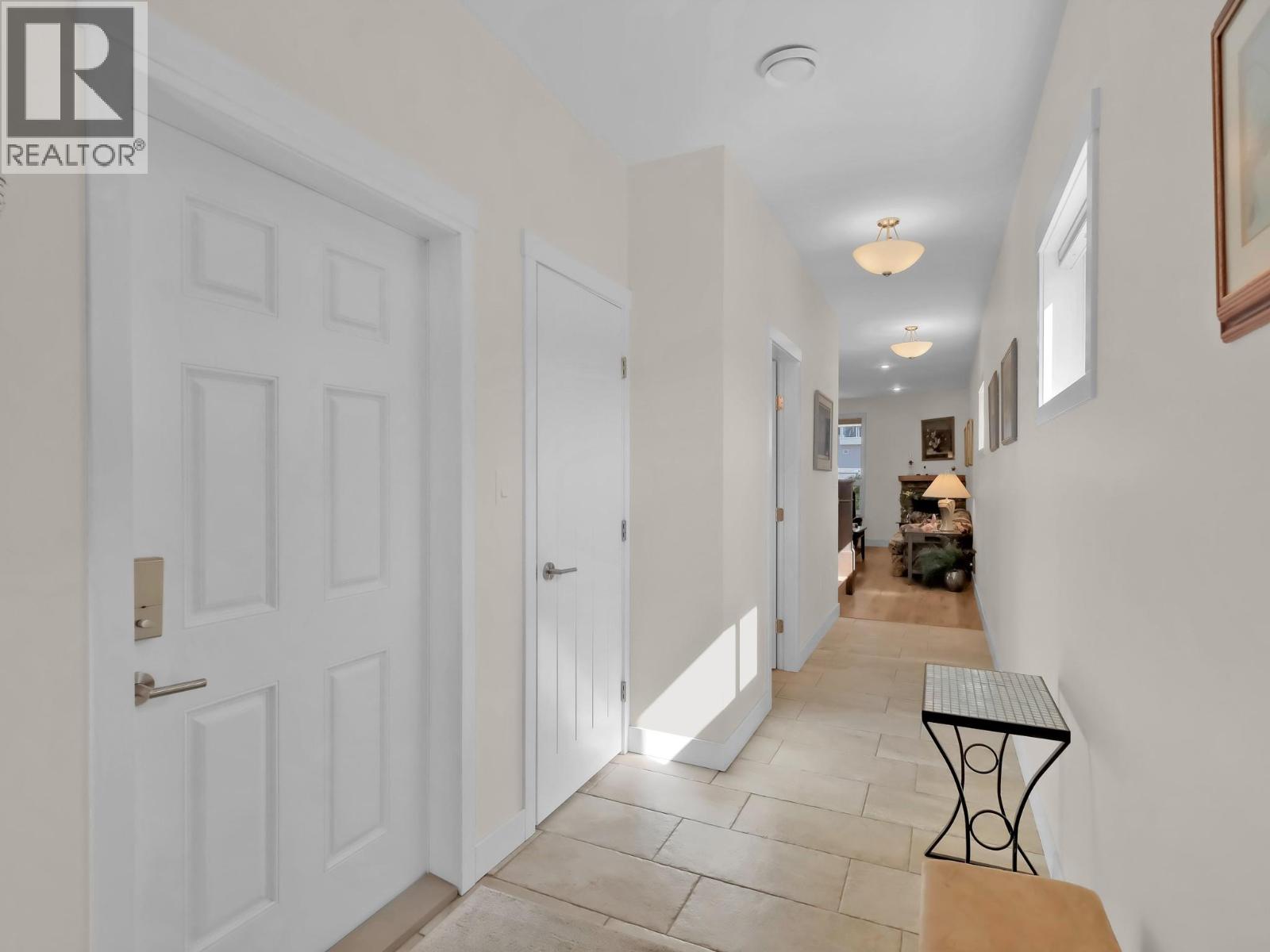  1011 Dynes Avenue, Penticton
