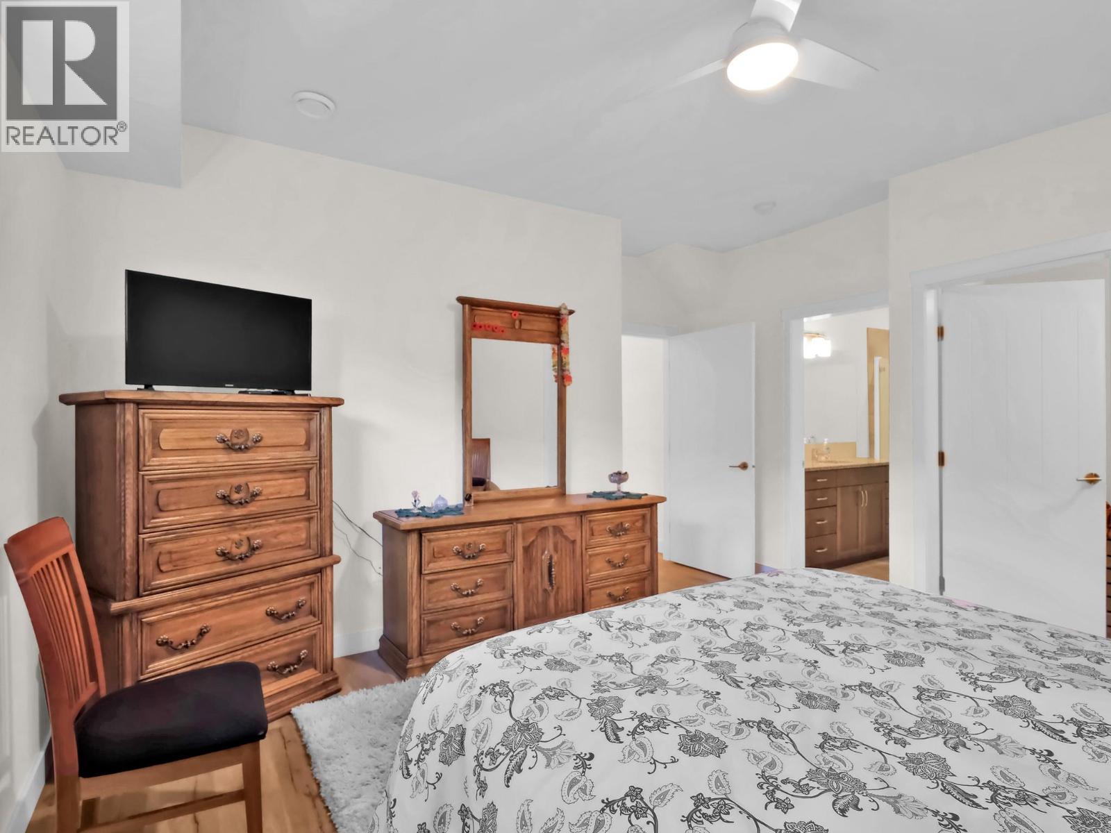  1011 Dynes Avenue, Penticton