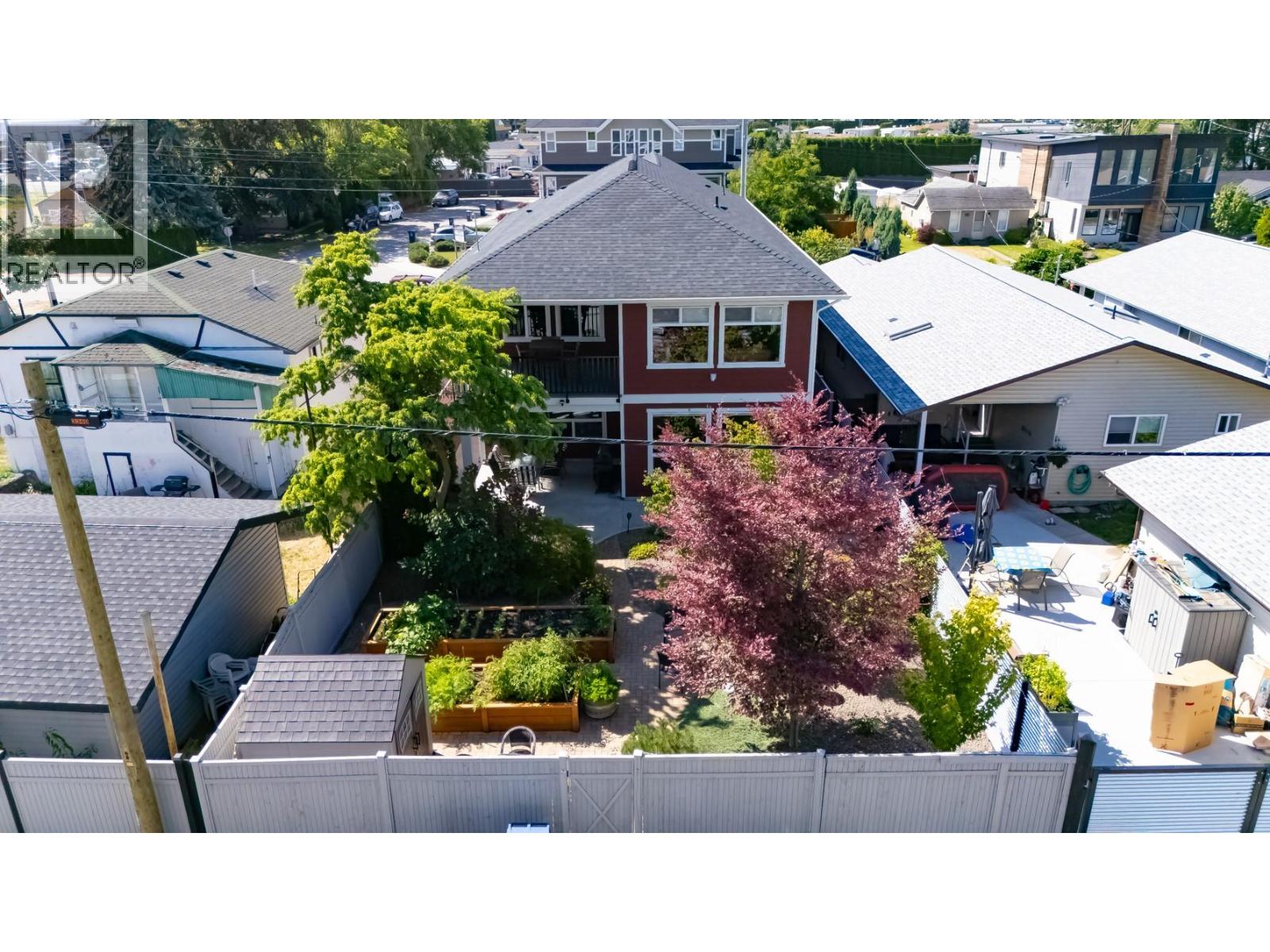  1011 Dynes Avenue, Penticton