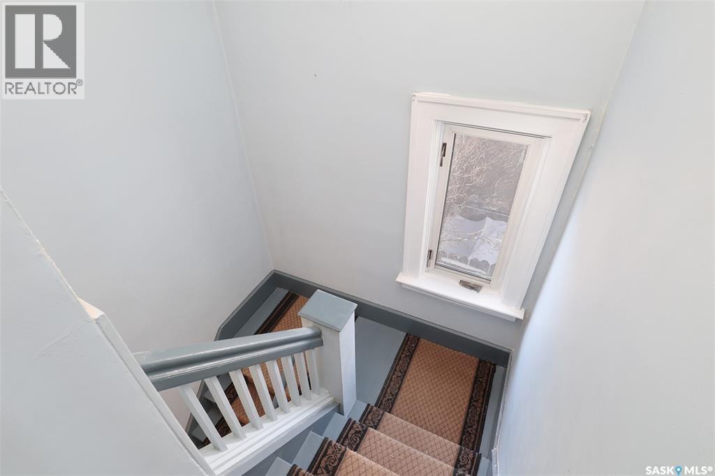 Single Family House for Sale in  DEWDNEY AVENUE Regina 