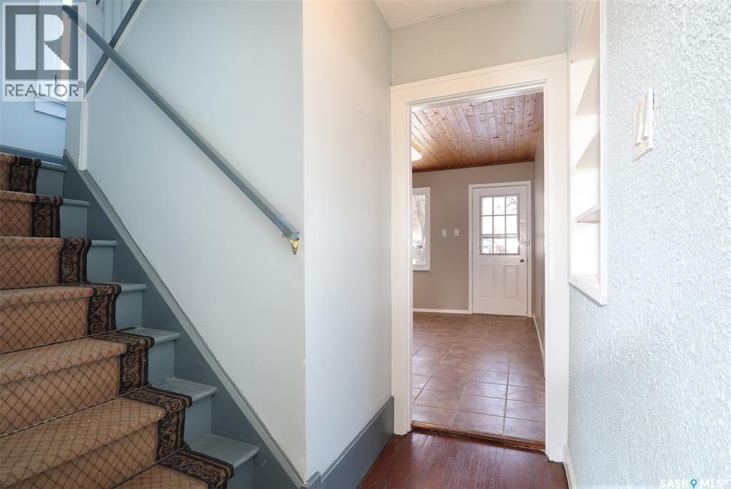 Single Family House for Sale in  DEWDNEY AVENUE Regina 