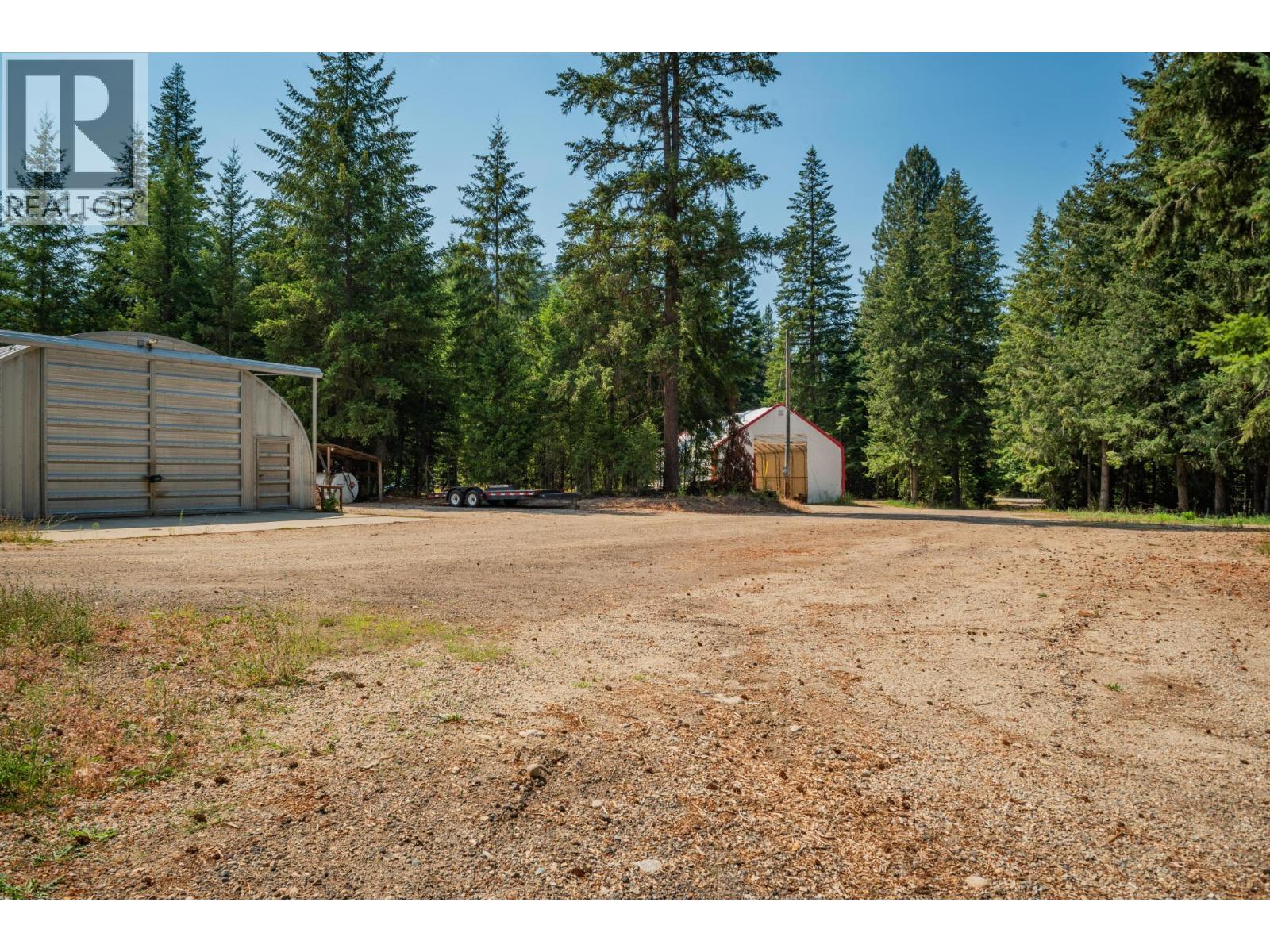 2718 OSACHOFF Road, South Slocan