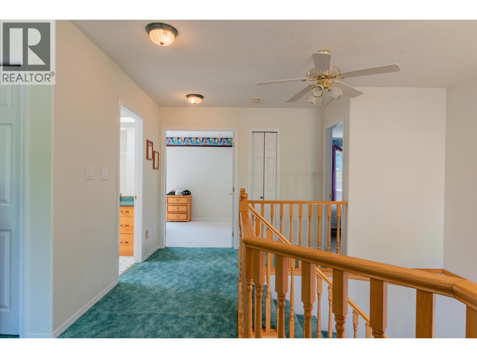 2718 OSACHOFF Road, South Slocan