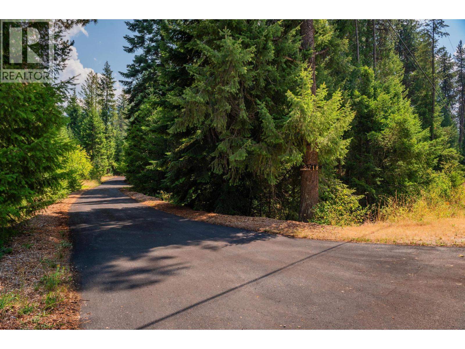 2718 OSACHOFF Road, South Slocan