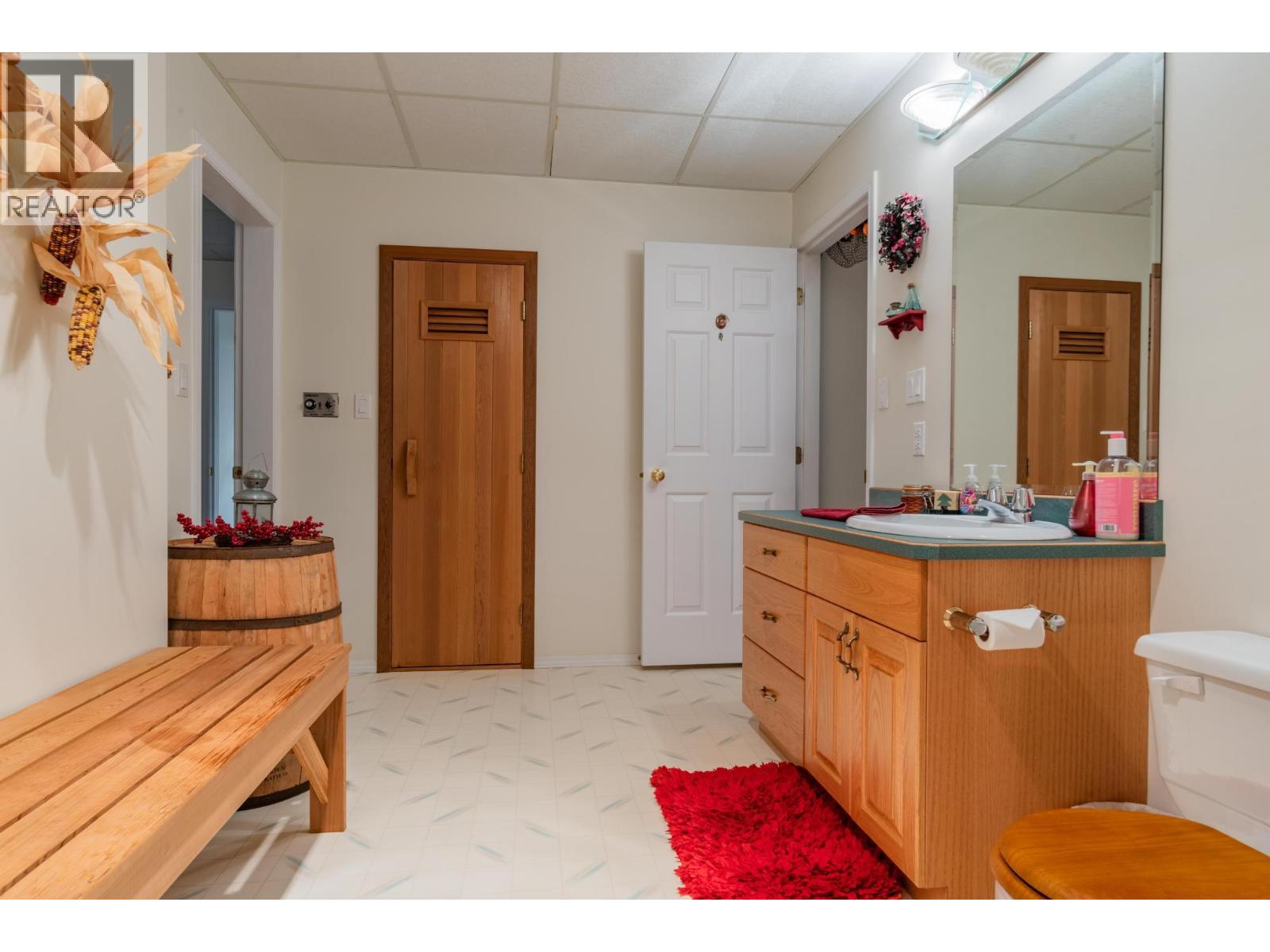 2718 OSACHOFF Road, South Slocan
