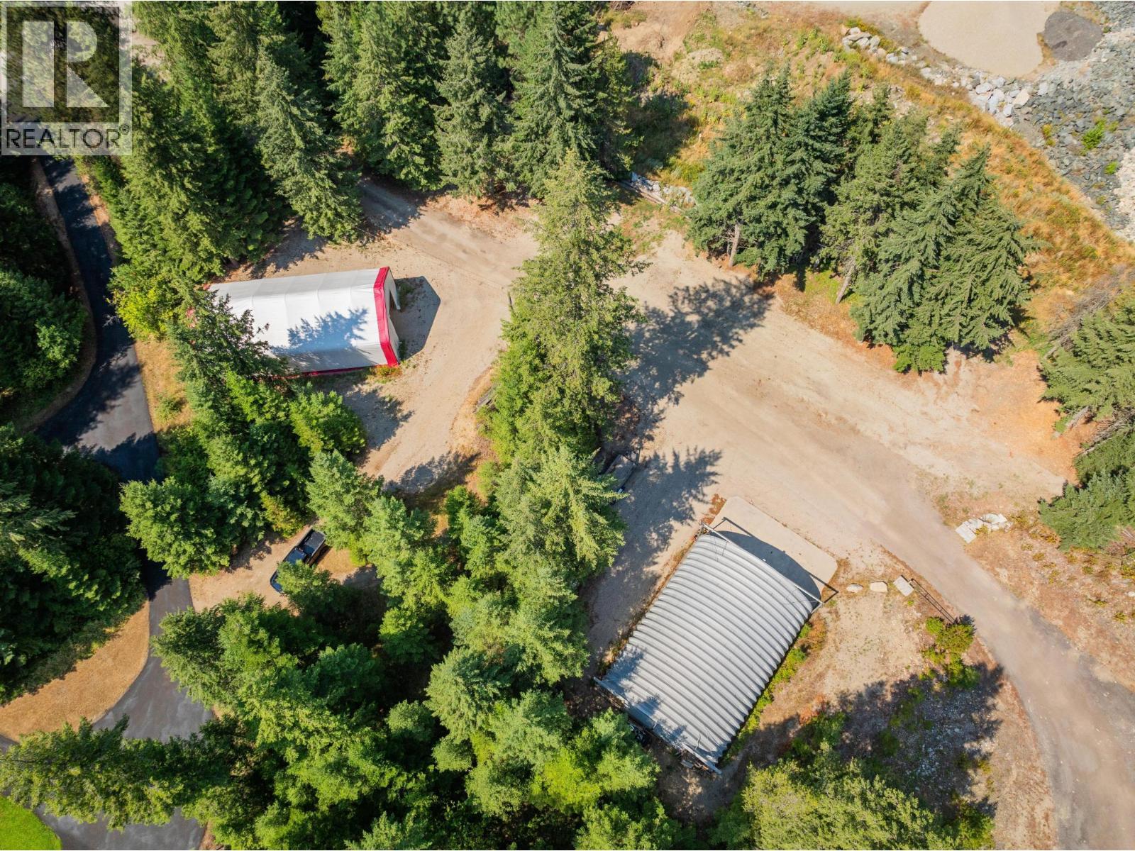 2718 OSACHOFF Road, South Slocan