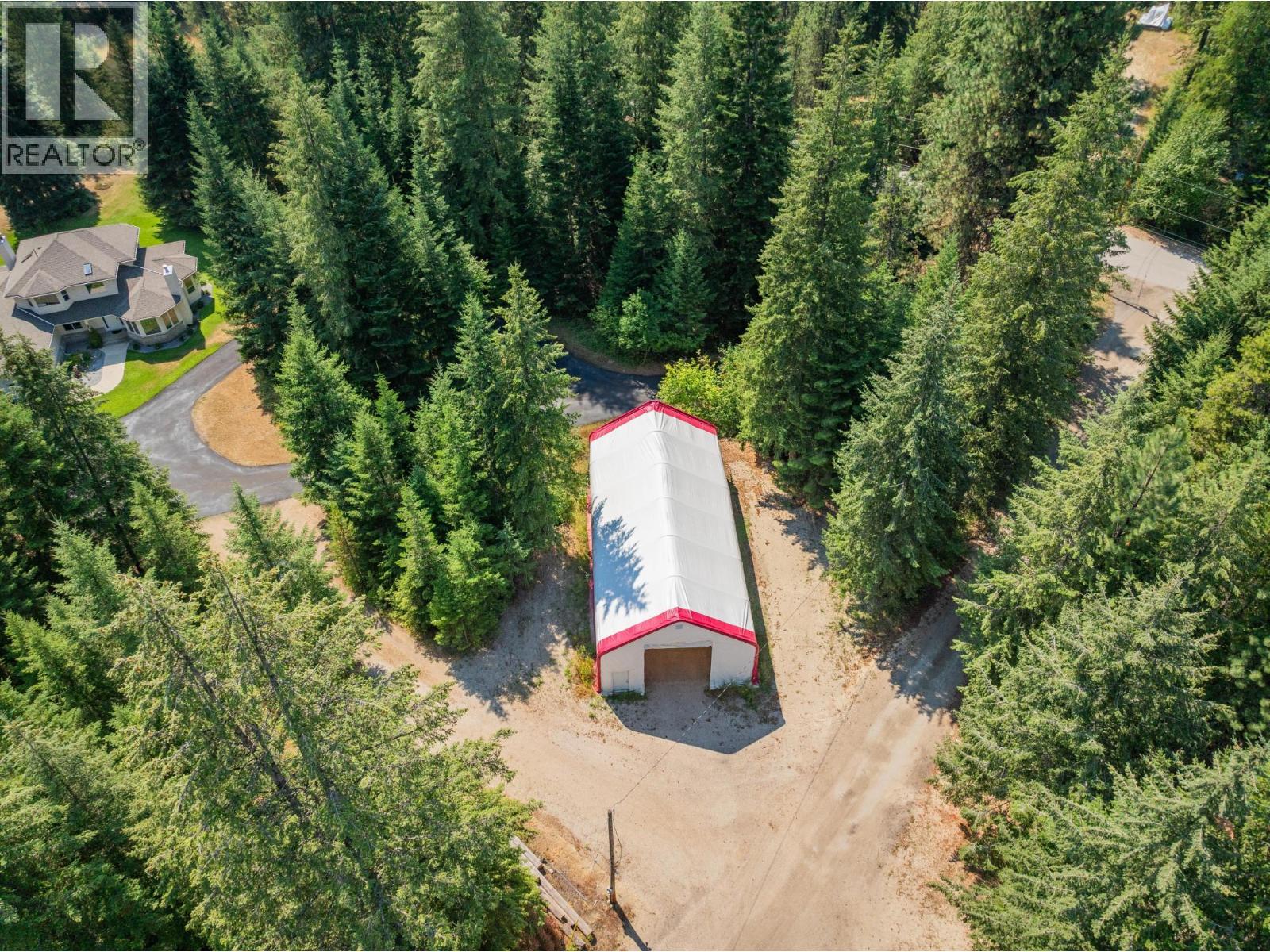 2718 OSACHOFF Road, South Slocan
