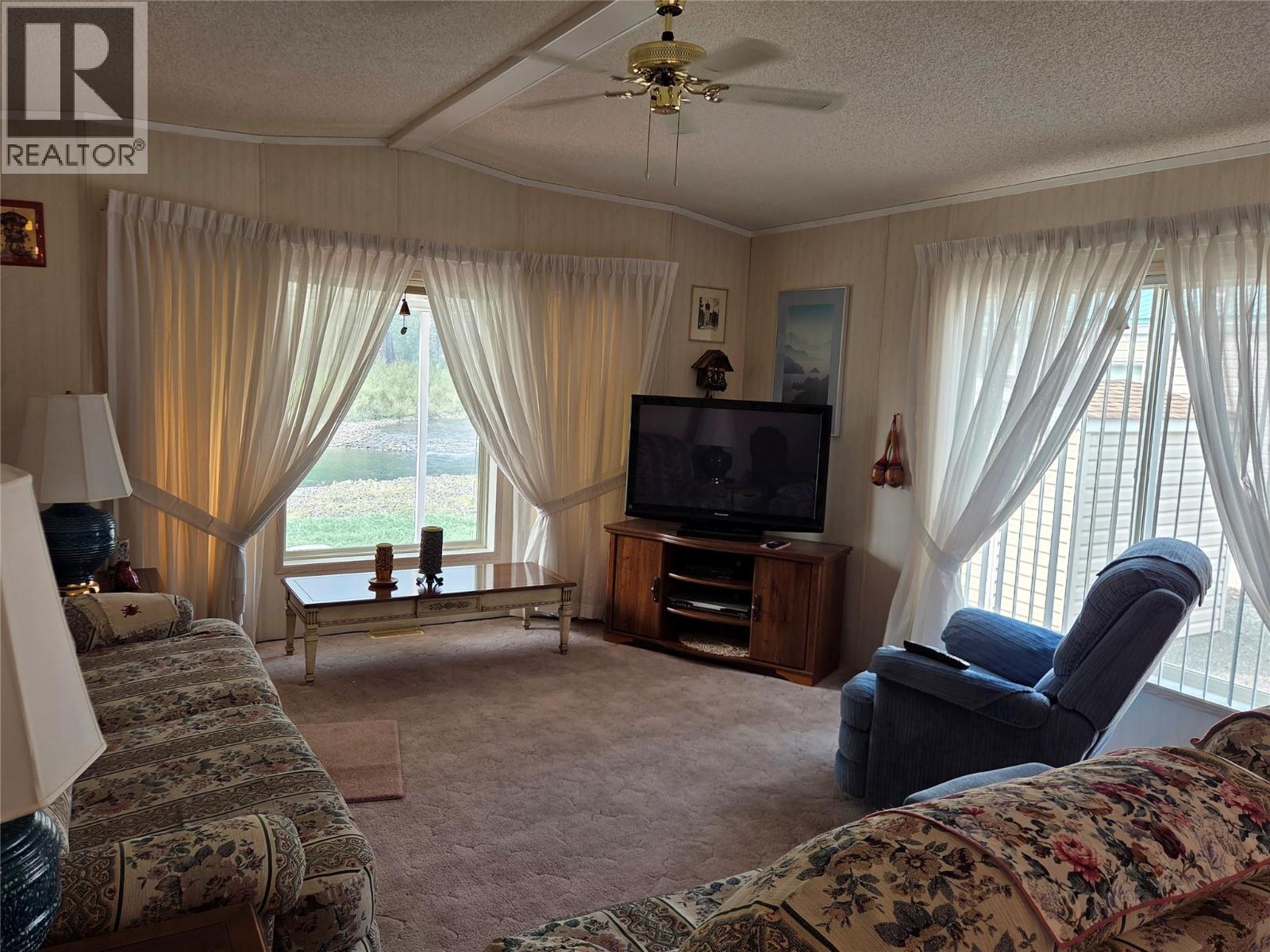 #16 3455 Highway 3 - 18