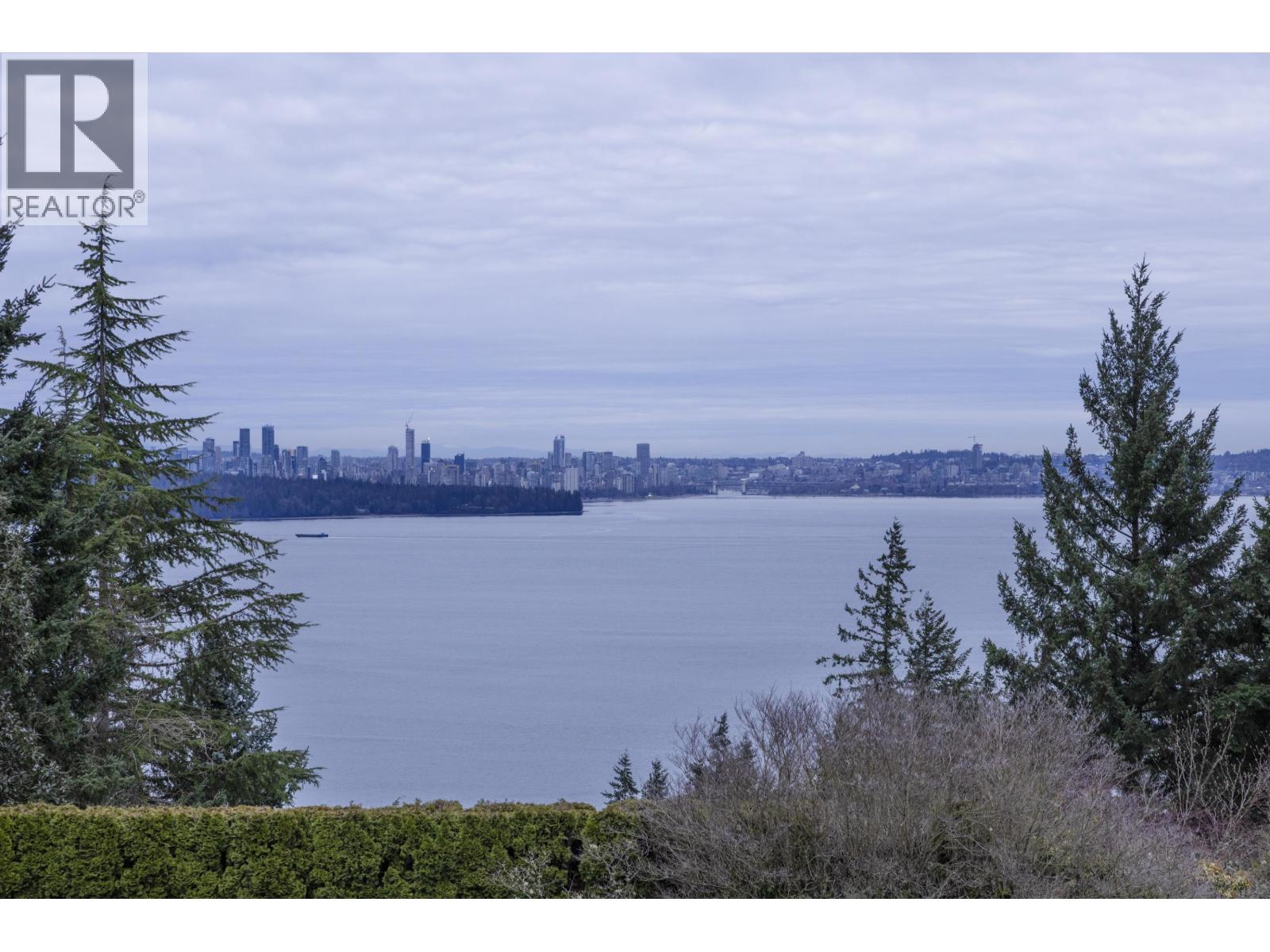 3722 SOUTHRIDGE PLACE, West Vancouver